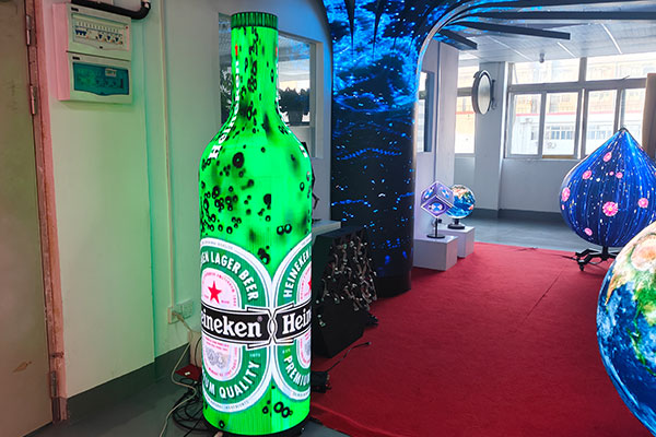 Écran LED bouteille de vin