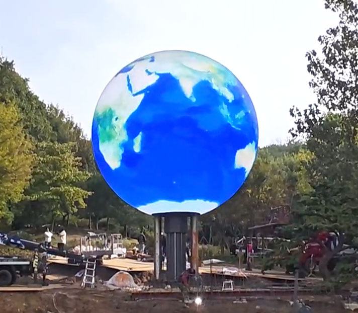 P6 Outdoor Sphere LED screen
