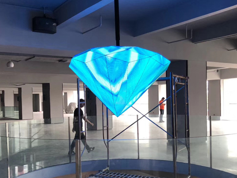 Irregular-Shaped LED Displays: Crafting Immersiv