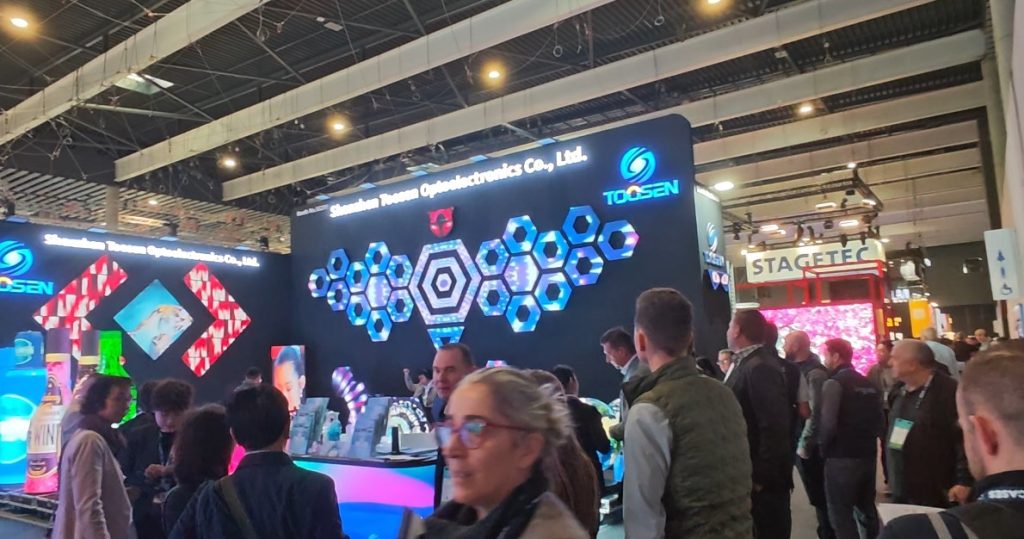 Toosen Showcases Creative Shaped LED Screens at ISE 2026