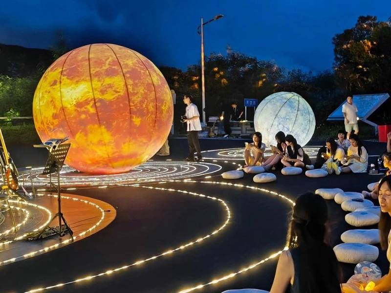 Creative Applications of Small Spherical LED Displays