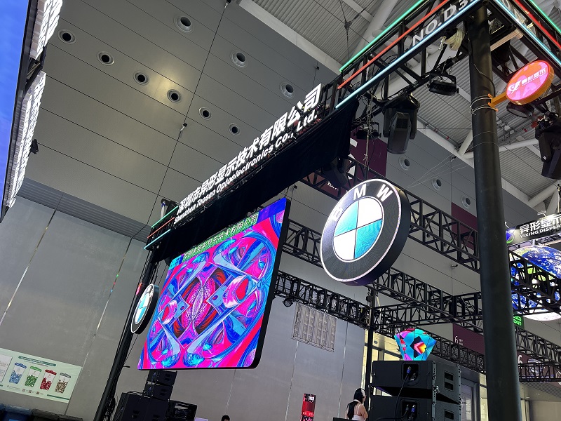Does an Indoor Fixed LED Screen Need a Support Structure