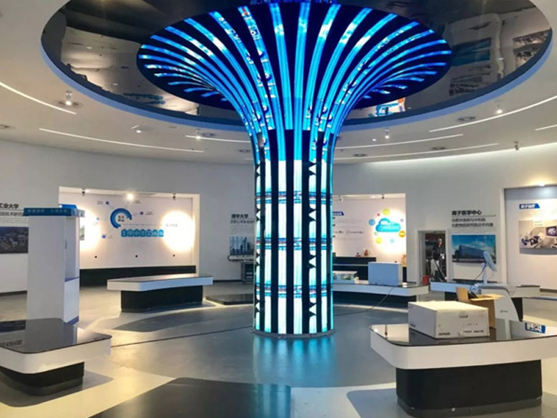How Cylindrical LED Displays Improve the Subway Passenger Experience