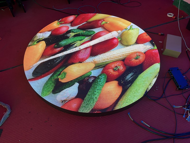 circular LED screen solutions