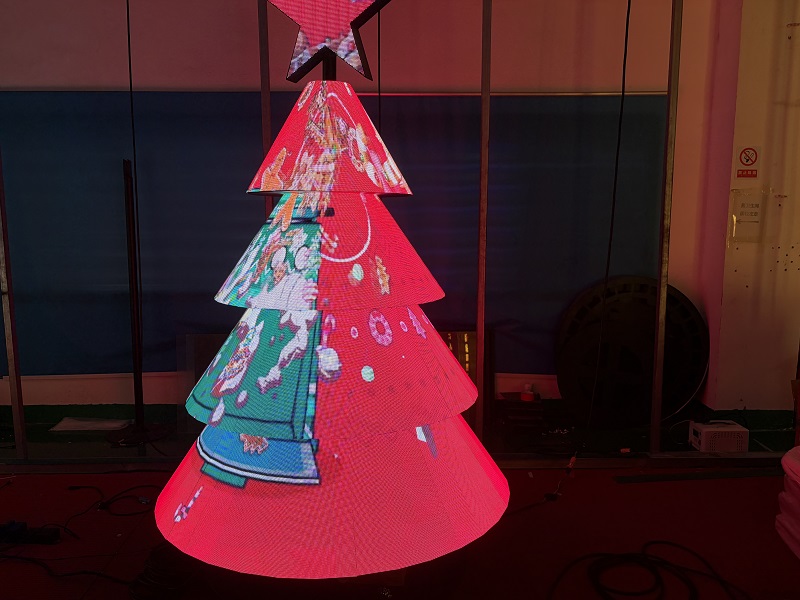 Christmas Tree LED Display Solutions