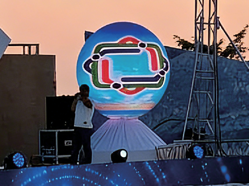 USA – P5 Outdoor Spherical LED Display Landmark