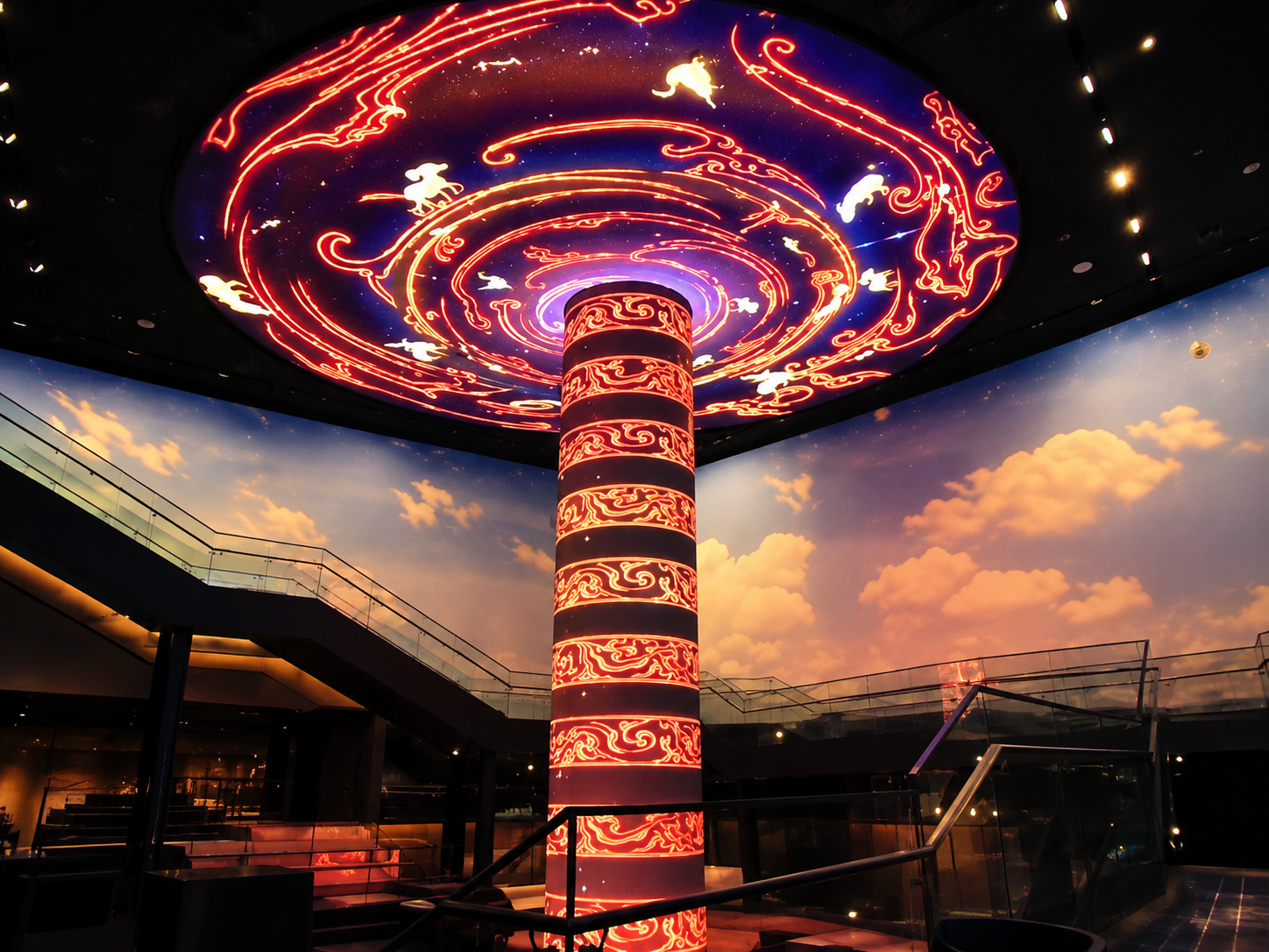 How Engineers Decide Where to Split a Large Custom-Shaped LED Display Into Sections
