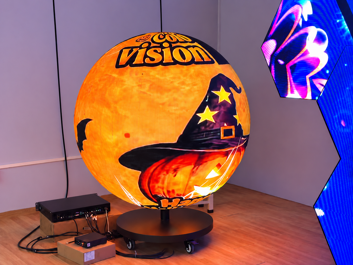 Fine-Pitch Spherical LED Display Flatness Test: Check Seams Before Calibration